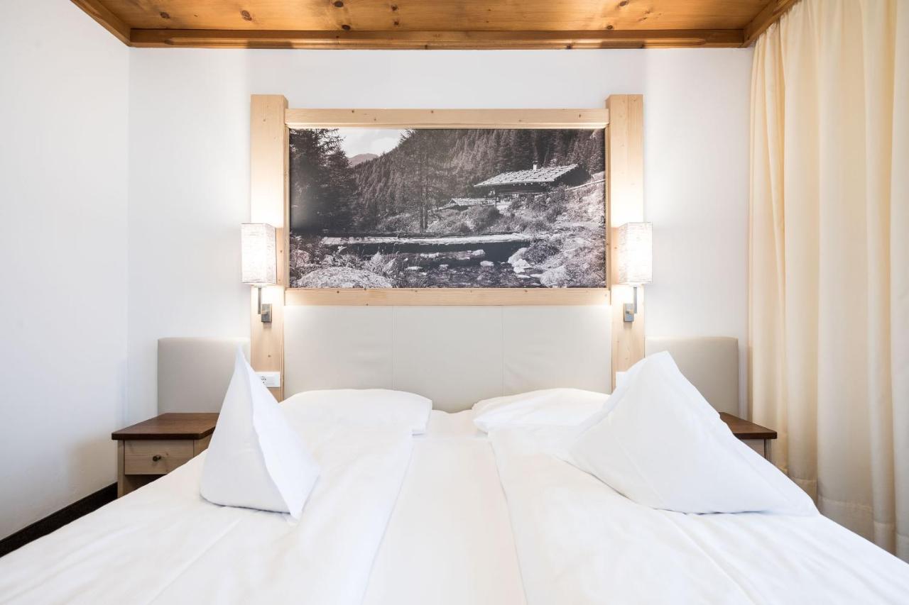 Hotel Alpenhof San Nicolò d'San Nicolò d'Ultimo Eksteriør billede