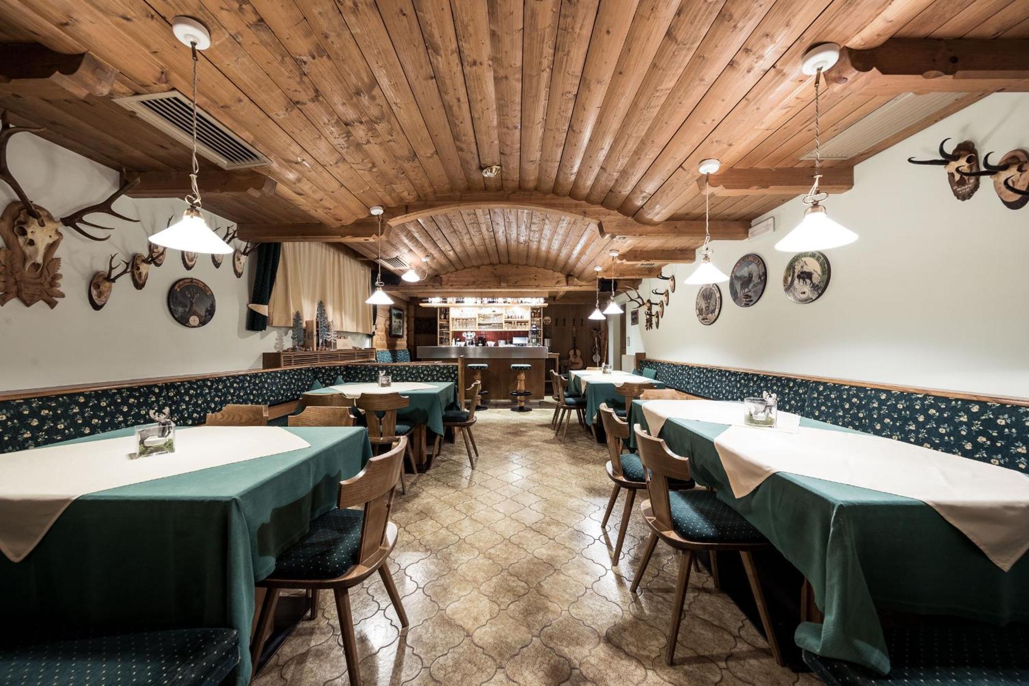Hotel Alpenhof San Nicolò d'San Nicolò d'Ultimo Eksteriør billede